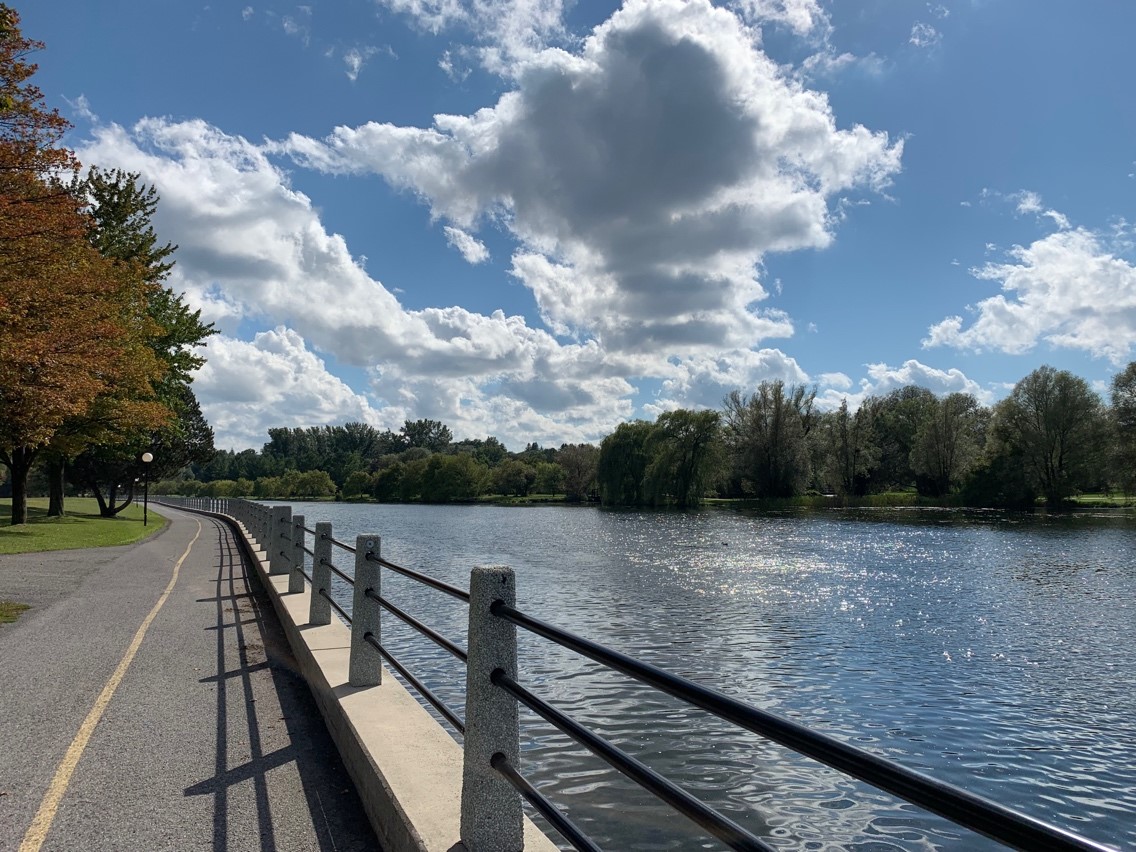 Pathway beside the Rideau Canal